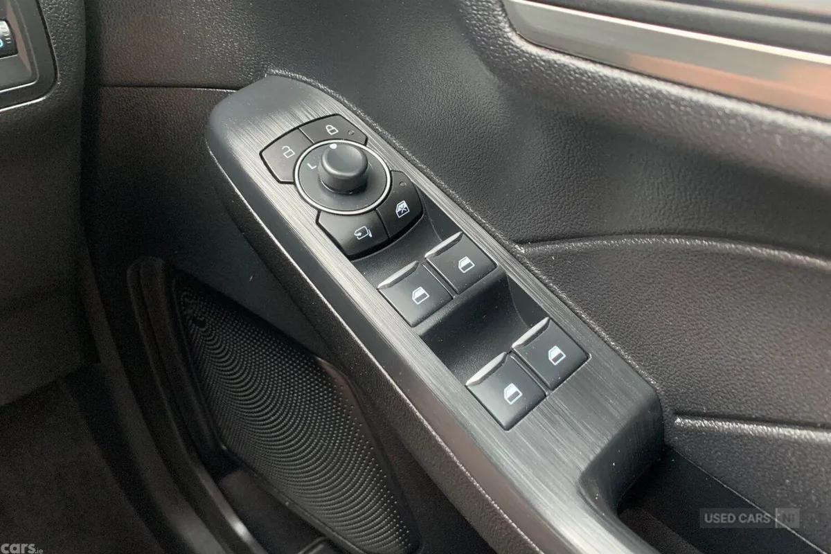 Ford Kuga SUV, Petrol, 2023, Silver