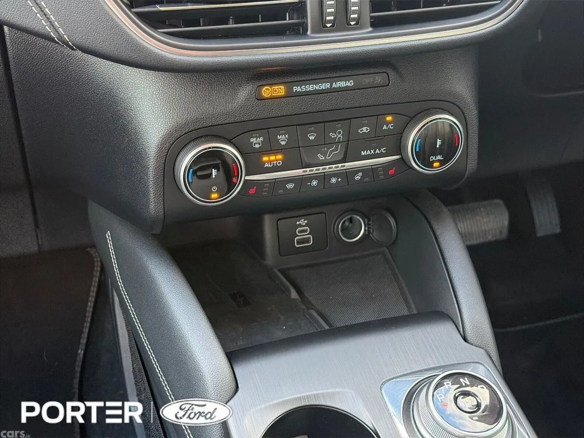 Ford Kuga SUV, Petrol, 2024, Black