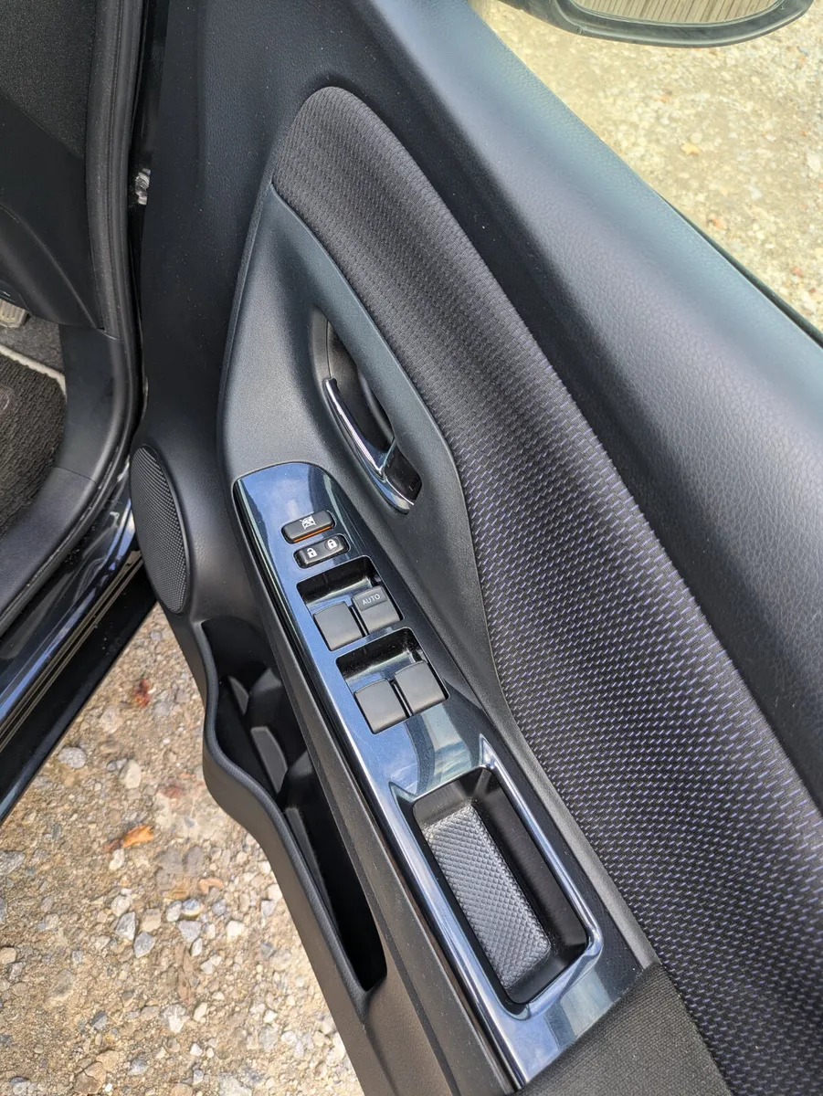 Toyota Vitz Hatchback, Petrol, 2015, Black