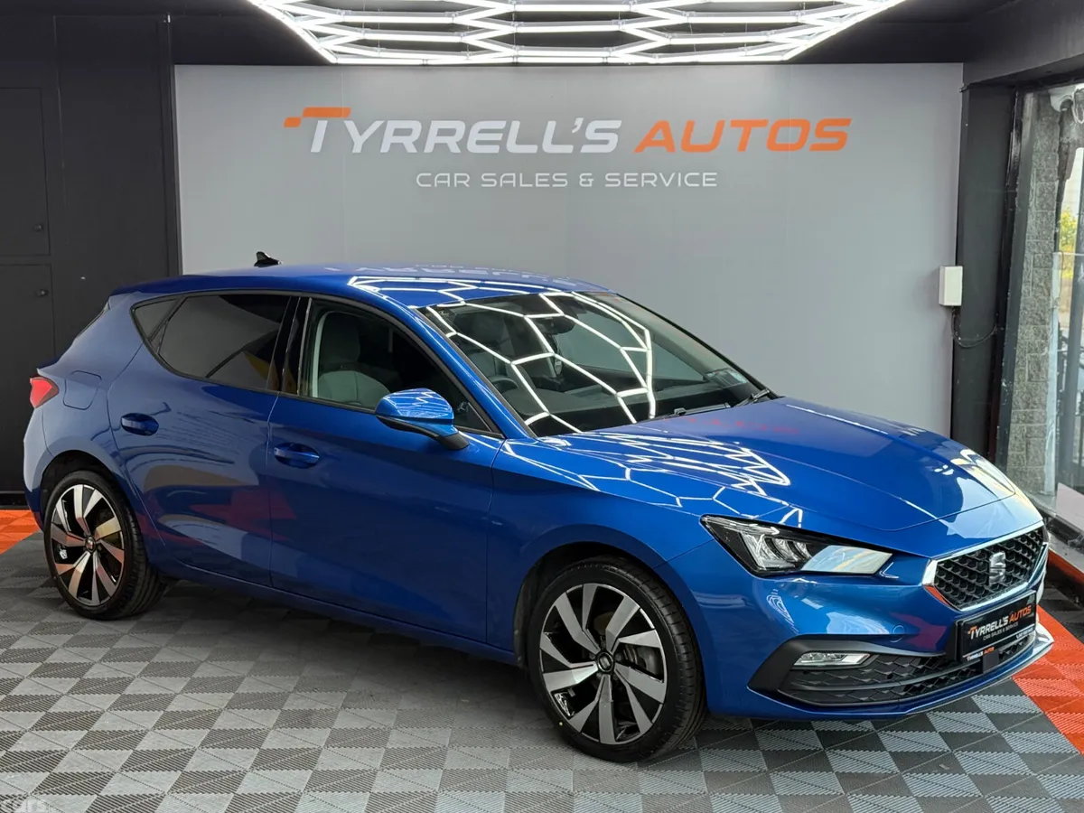 SEAT Leon Estate, Petrol Hybrid, 2024, Blue