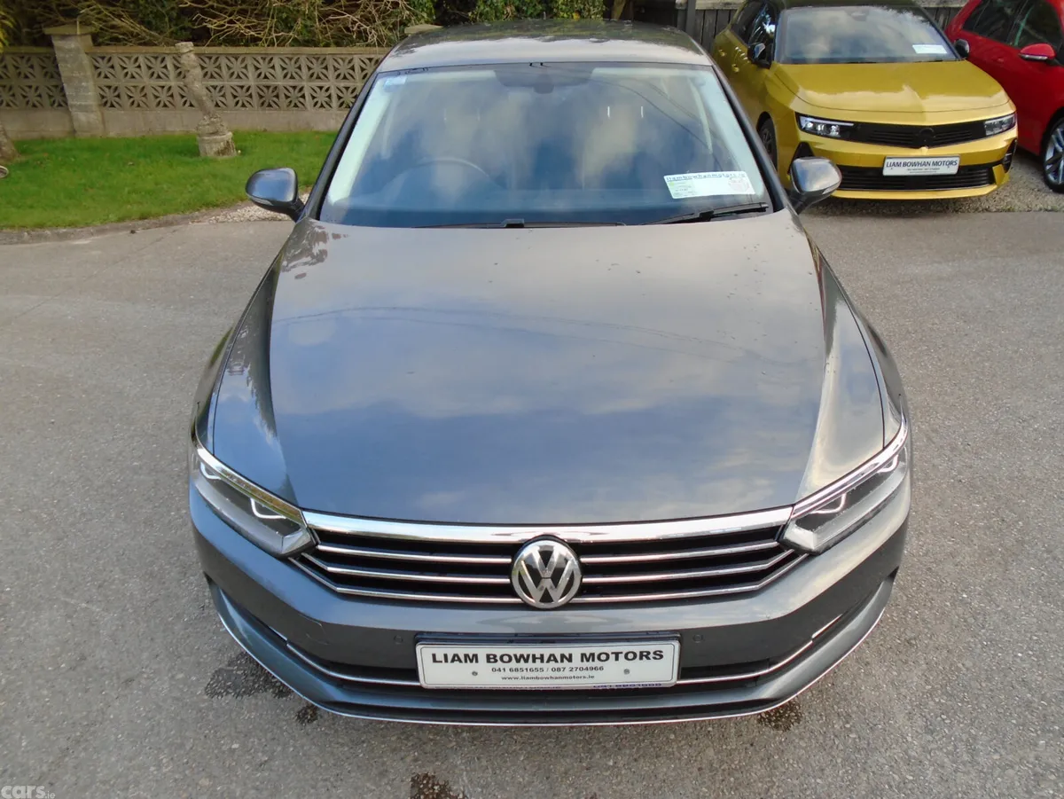Volkswagen Passat Saloon, Diesel, 2015, Grey