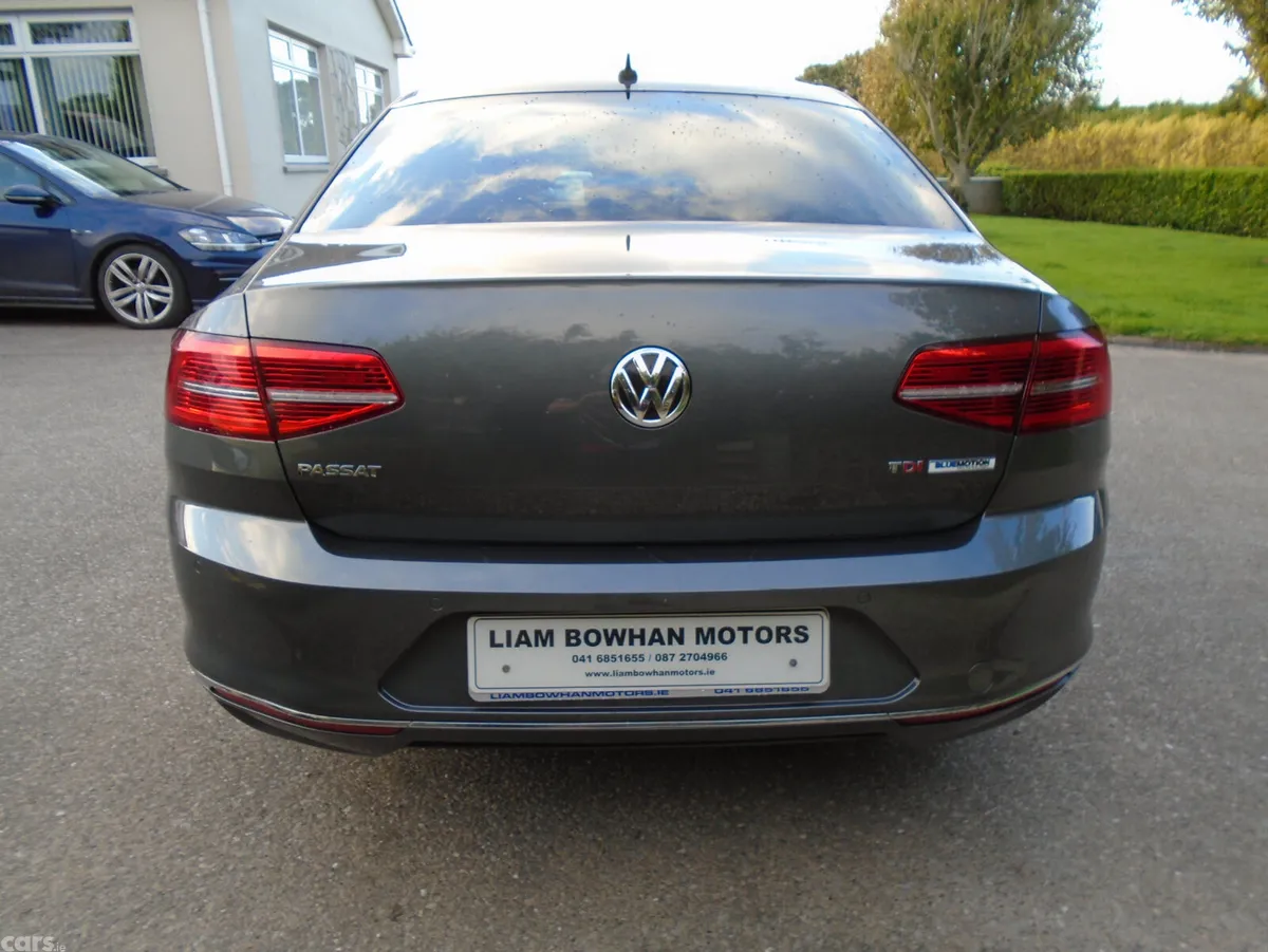 Volkswagen Passat Saloon, Diesel, 2015, Grey