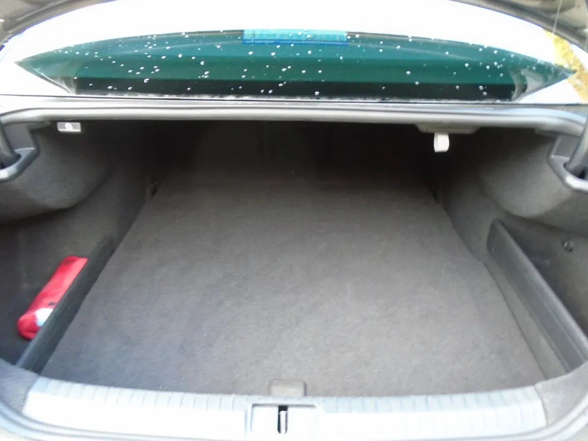 Volkswagen Passat Saloon, Diesel, 2015, Grey