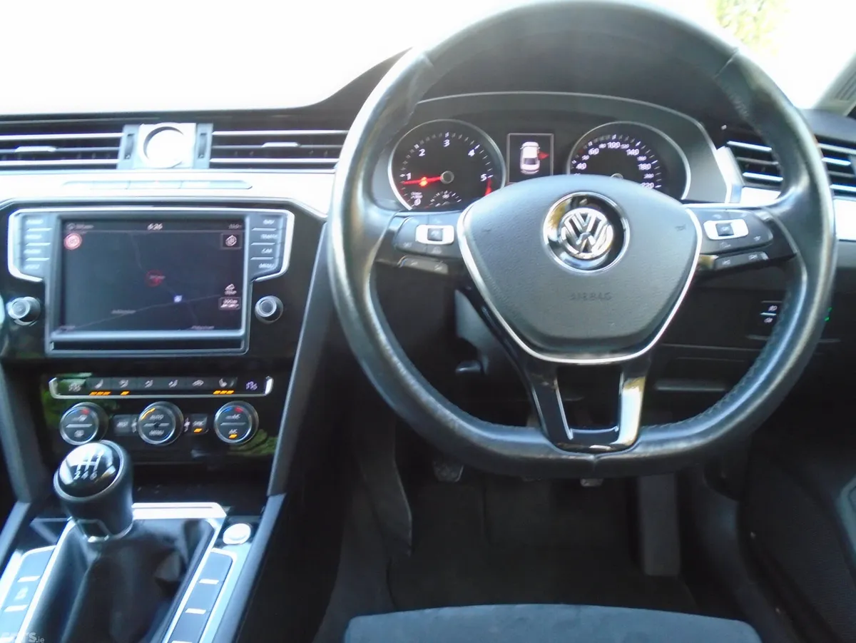 Volkswagen Passat Saloon, Diesel, 2015, Grey