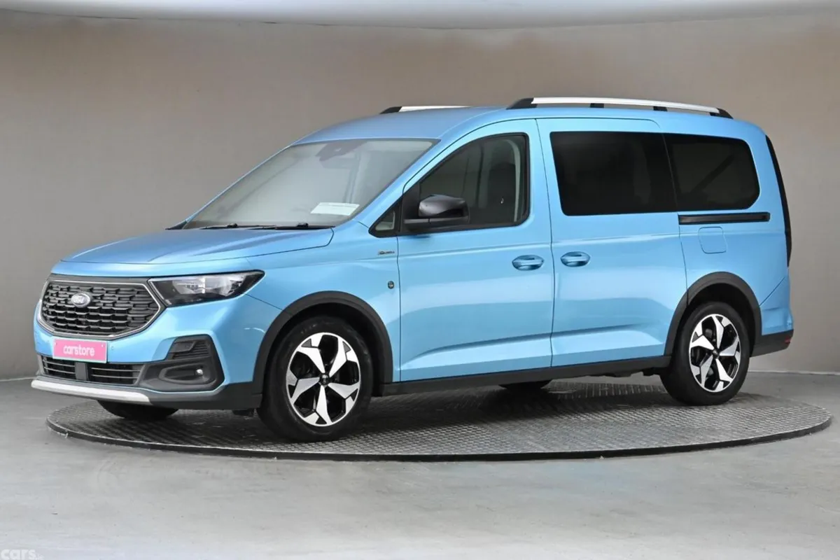 Ford Tourneo Connect MPV, Diesel, 2023, Blue