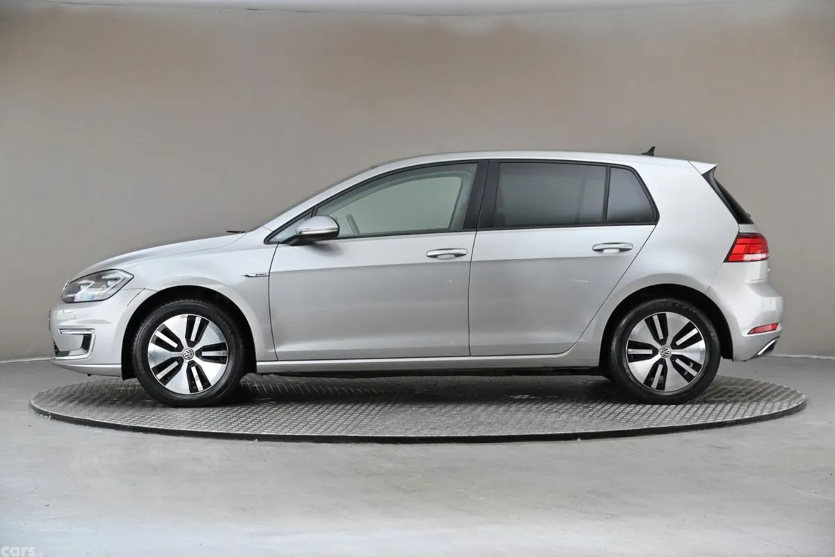 Volkswagen Golf Hatchback, Electric, 2018, Grey
