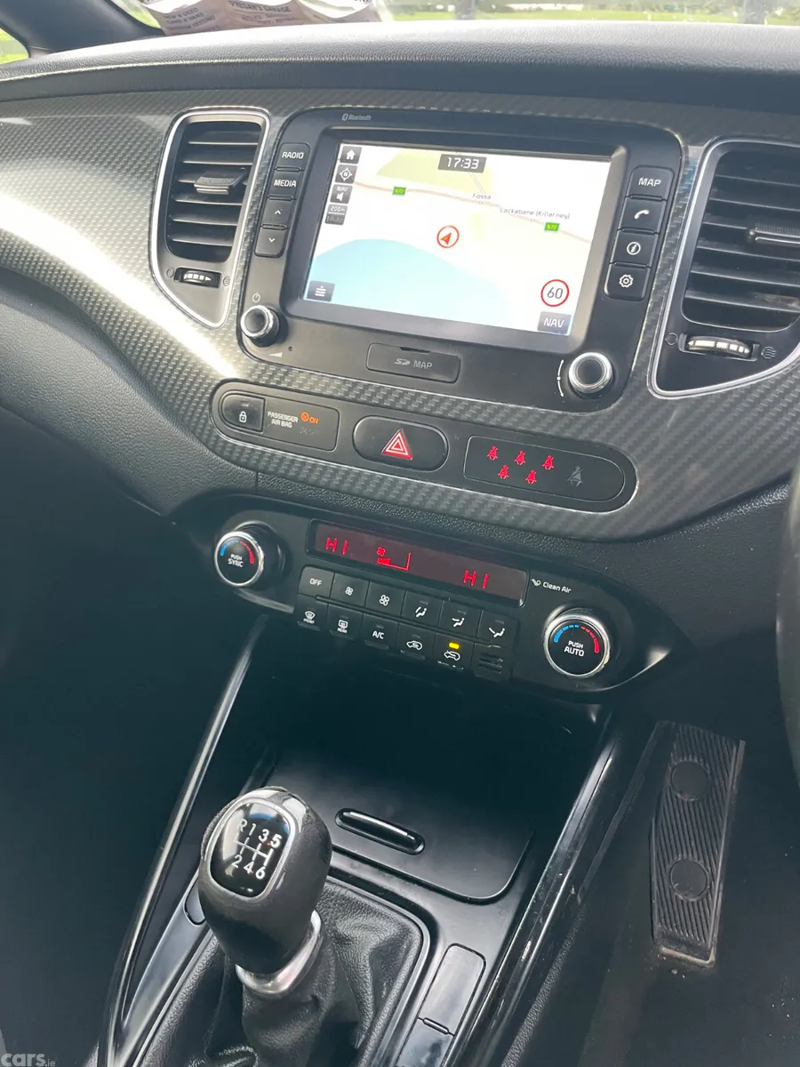 Kia Carens MPV, Diesel, 2017, Black