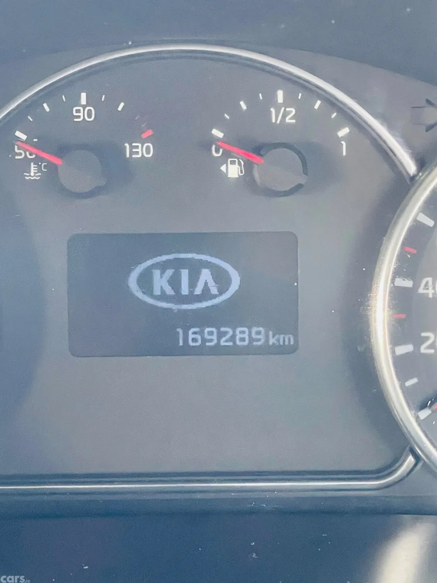Kia Carens MPV, Diesel, 2017, Black