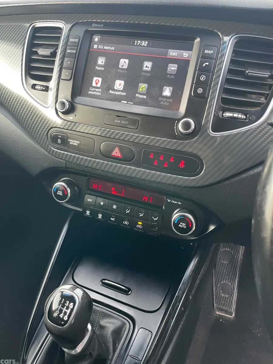 Kia Carens MPV, Diesel, 2017, Black