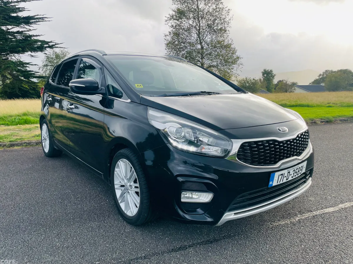 Kia Carens MPV, Diesel, 2017, Black