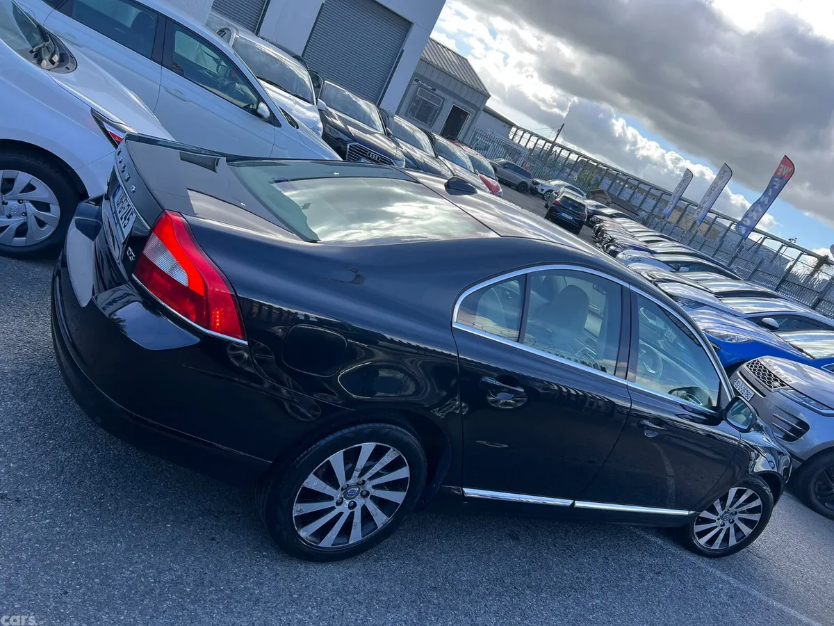 Volvo S80 Saloon, Diesel, 2013, Black