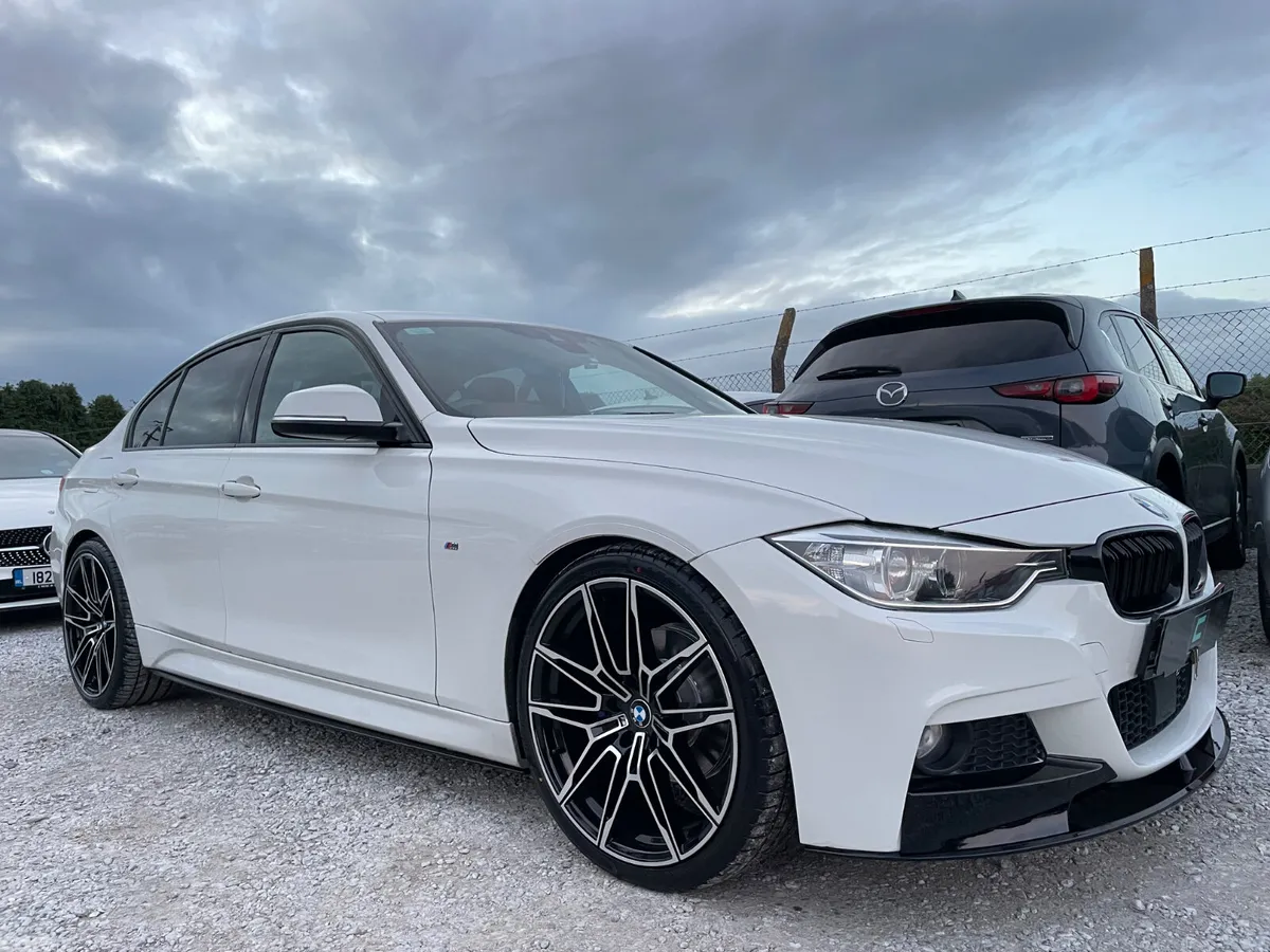 BMW 3-Series Saloon, Petrol, 2015, White
