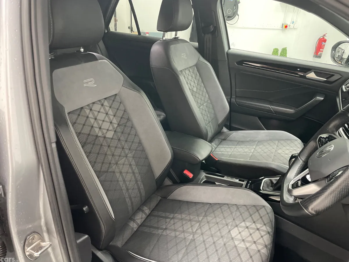 Volkswagen T-Roc SUV, Petrol, 2023, Grey