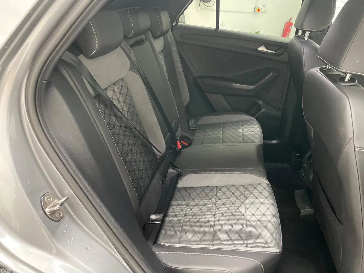 Volkswagen T-Roc SUV, Petrol, 2023, Grey