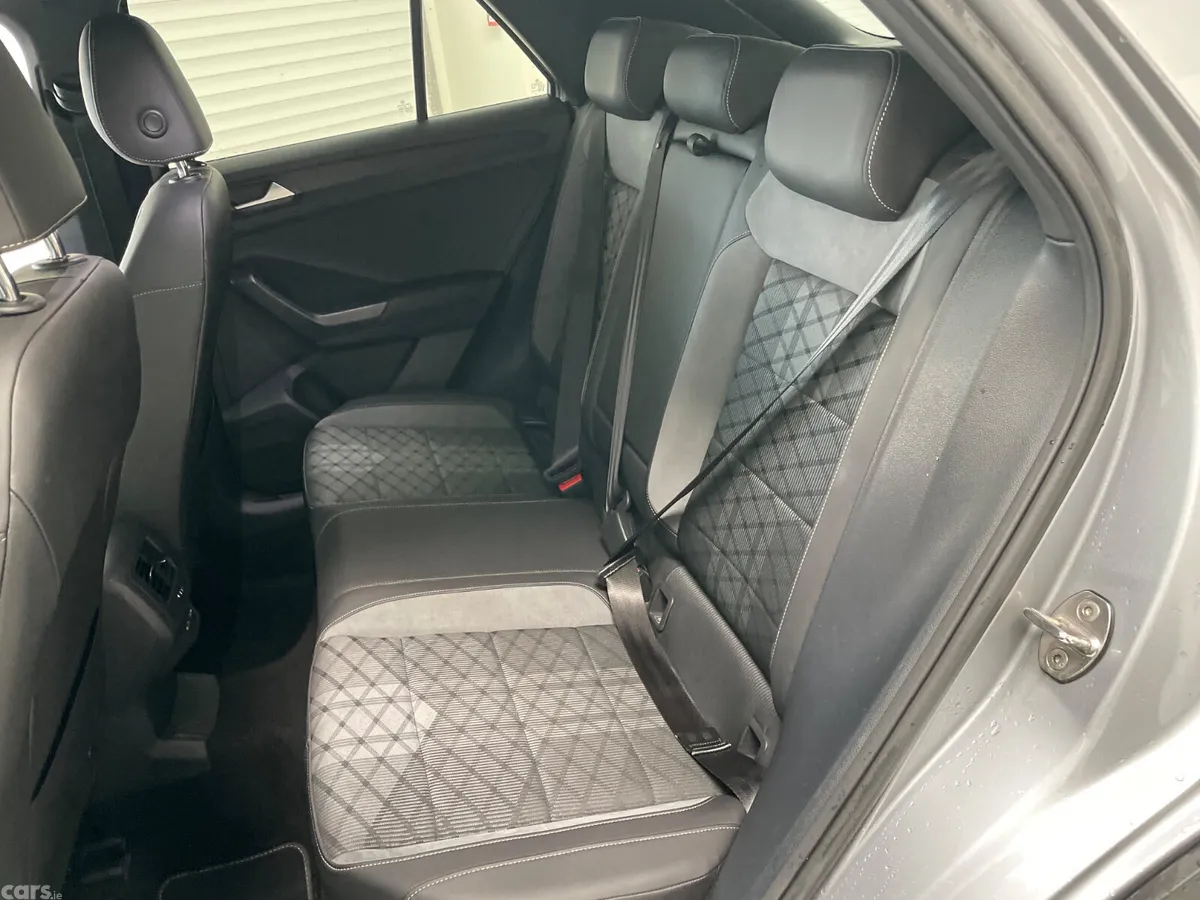 Volkswagen T-Roc SUV, Petrol, 2023, Grey