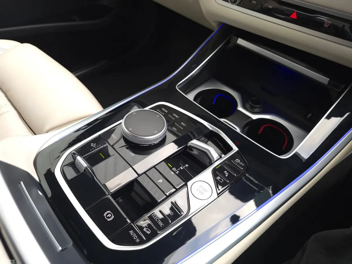 BMW X5 SUV, Petrol Plug-in Hybrid, 2023, Black