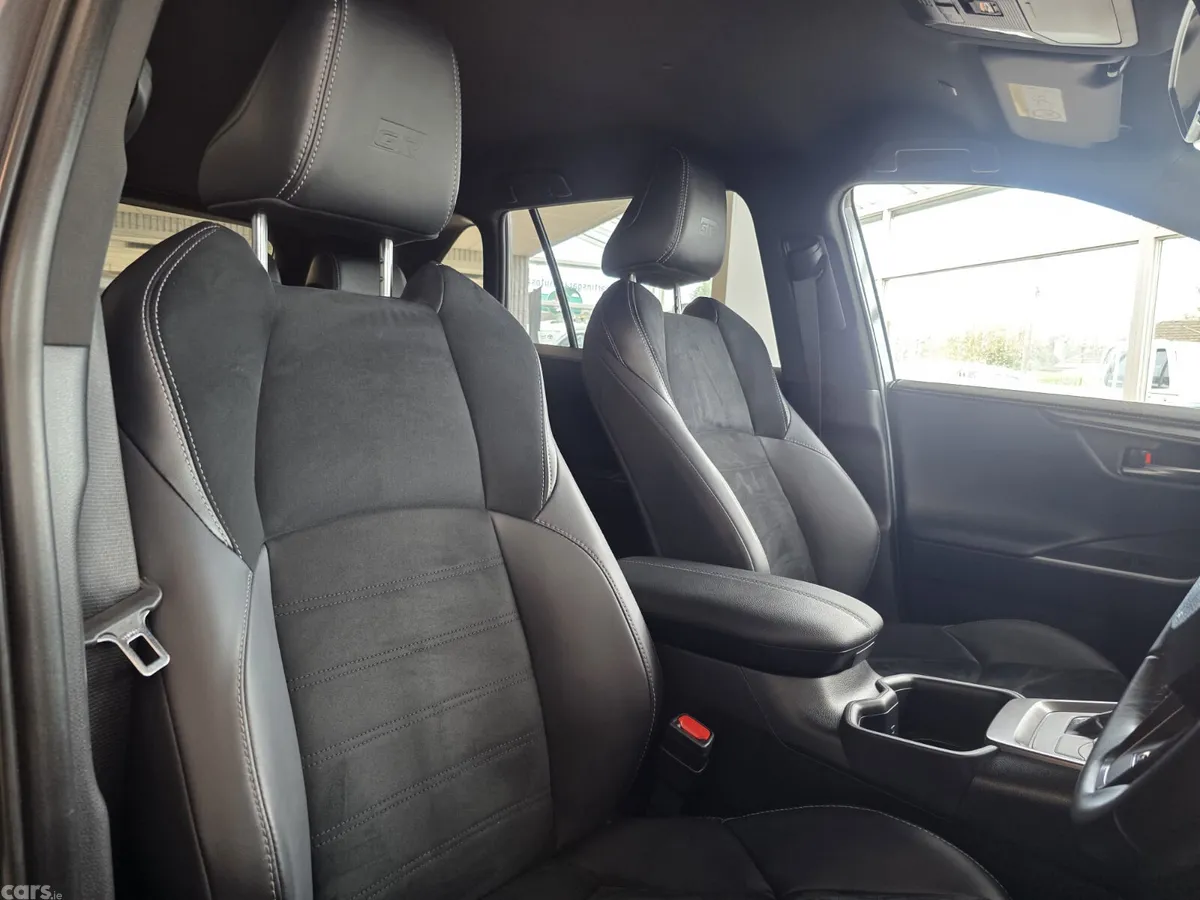 Toyota RAV4 SUV, Petrol Plug-in Hybrid, 2025, Grey