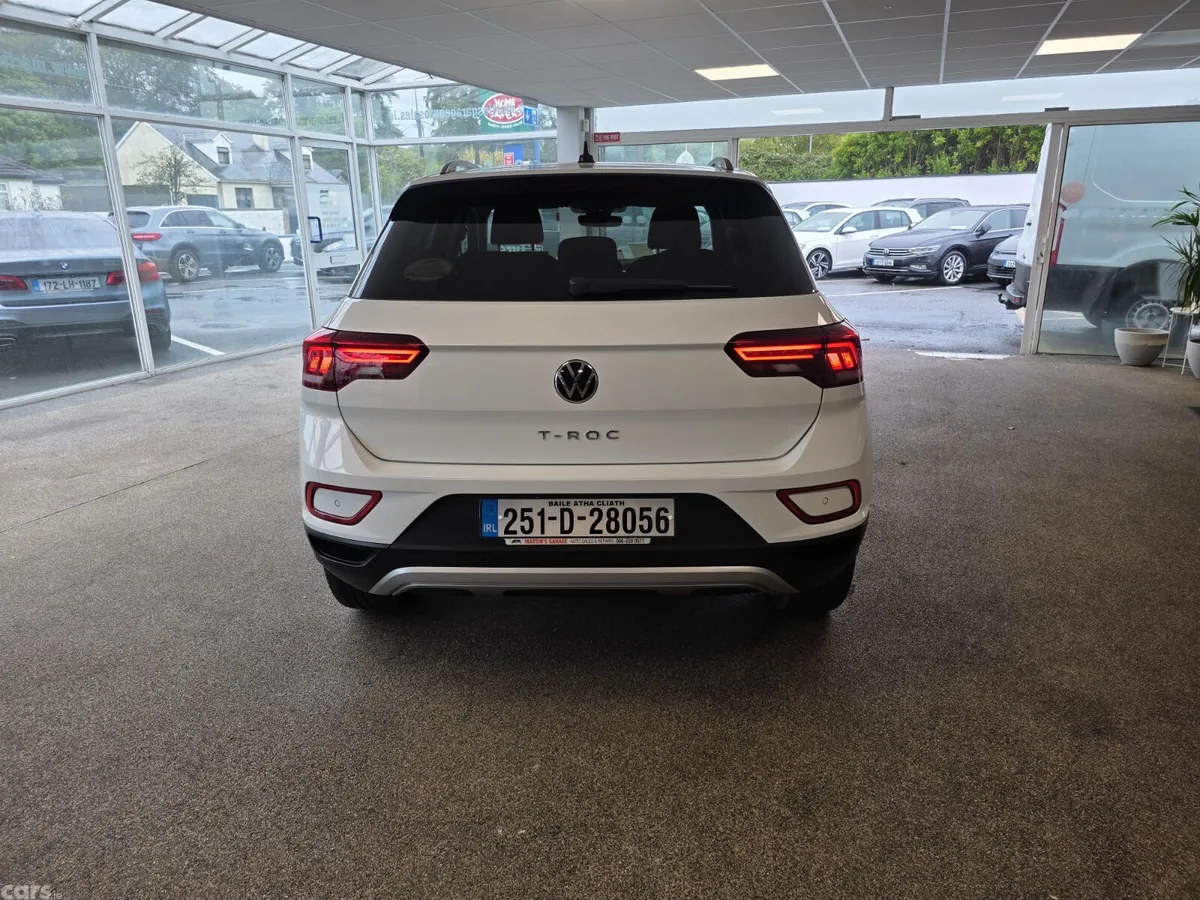 Volkswagen T-Roc SUV, Petrol, 2025, White
