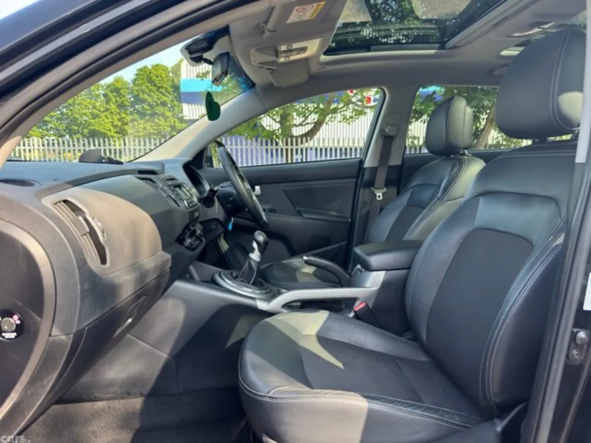 Kia Sportage SUV, Diesel, 2015, Black