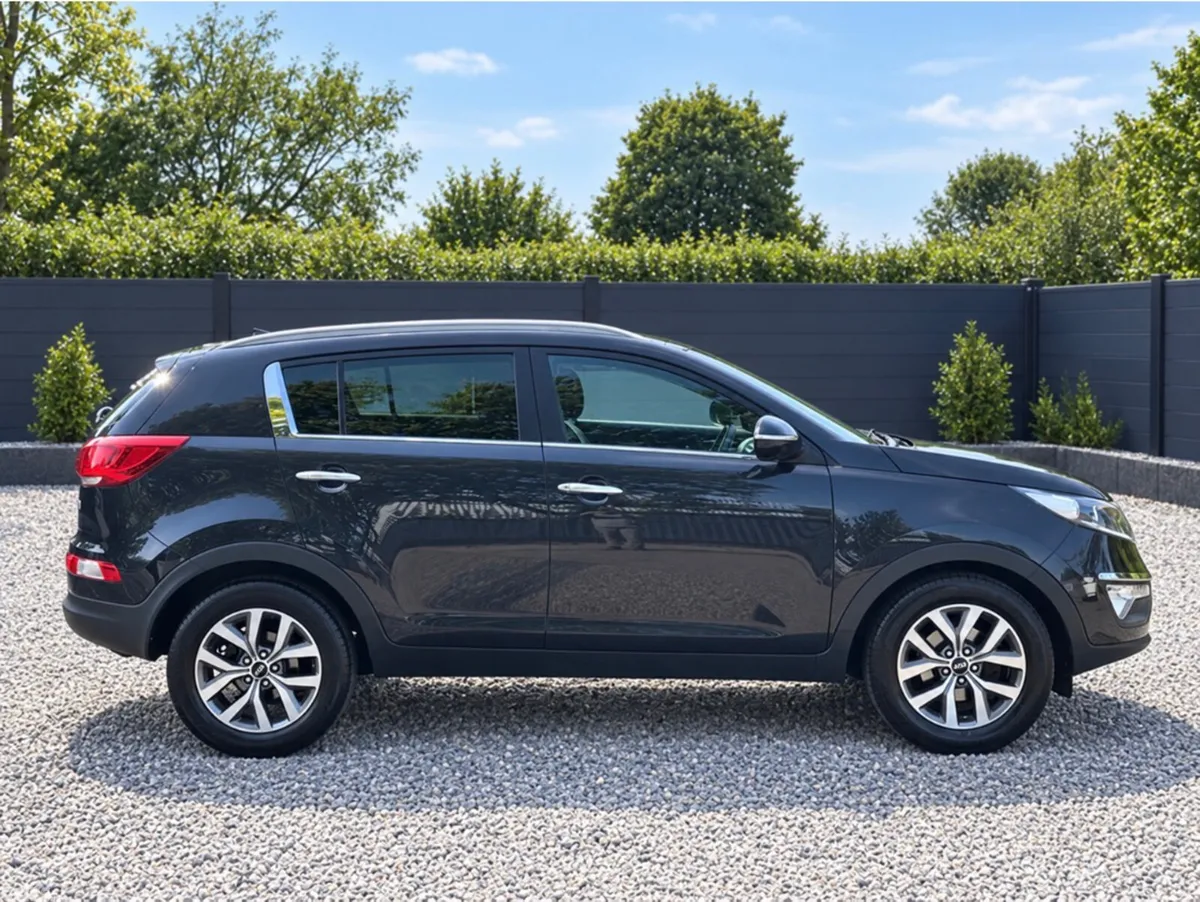 Kia Sportage SUV, Diesel, 2015, Black