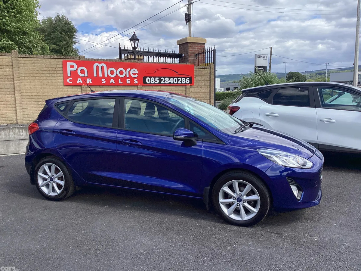 Ford Fiesta Hatchback, Petrol, 2018, Blue