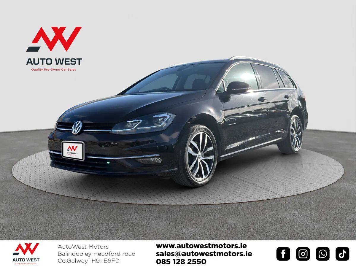 Volkswagen Golf Estate, Petrol, 2019, Black