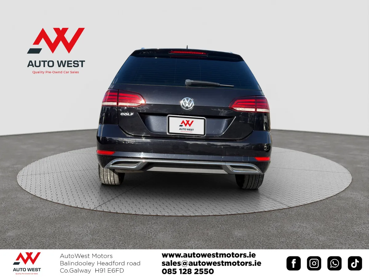 Volkswagen Golf Estate, Petrol, 2019, Black