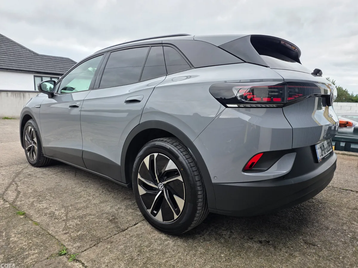 Volkswagen ID.4 Estate, Electric, 2022, Grey