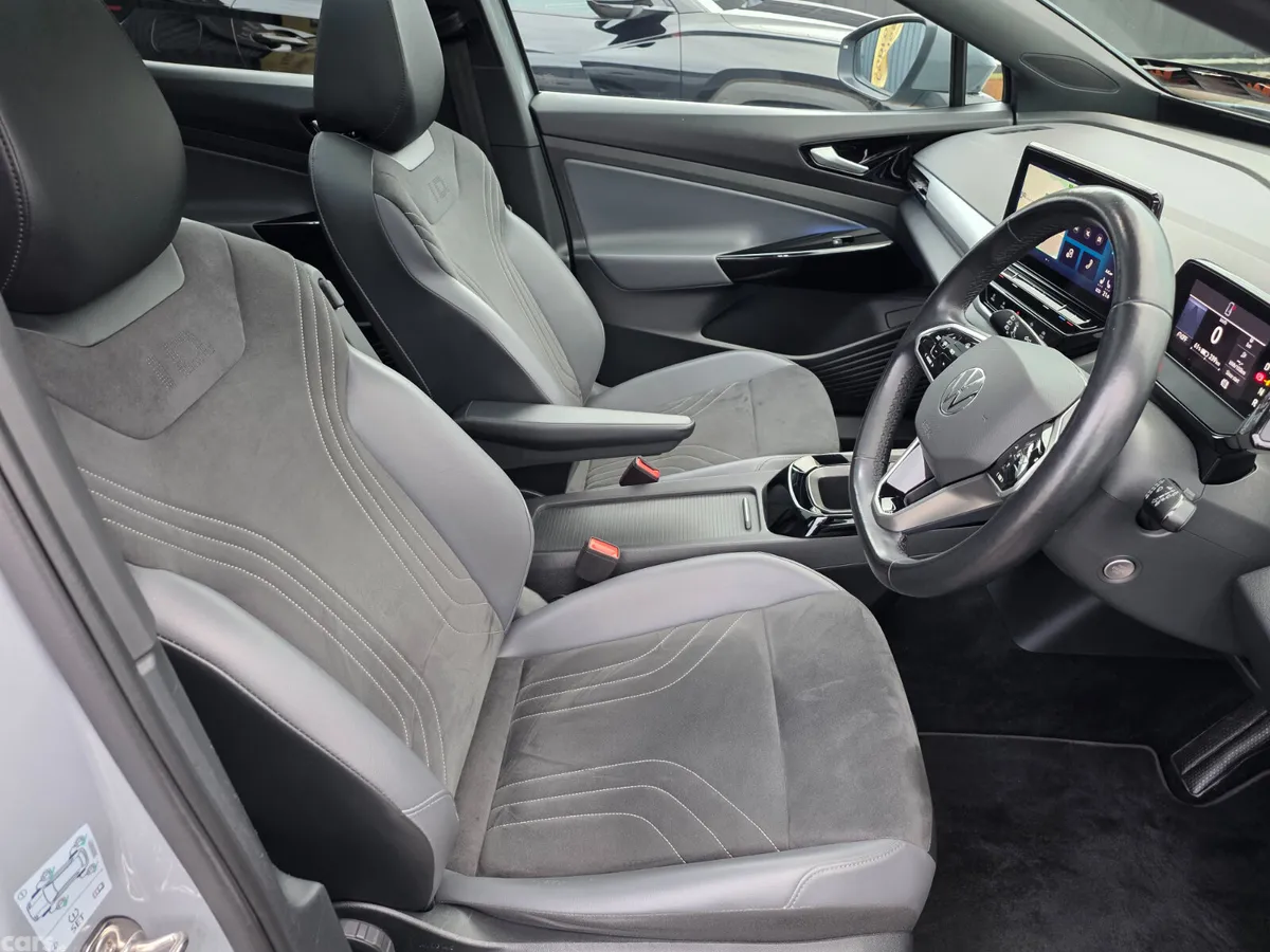Volkswagen ID.4 Estate, Electric, 2022, Grey