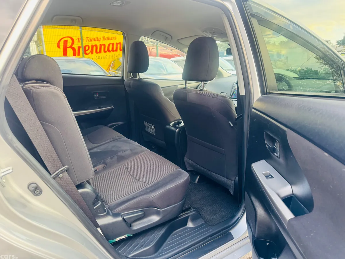 Toyota Prius MPV, Petrol Hybrid, 2020, Silver