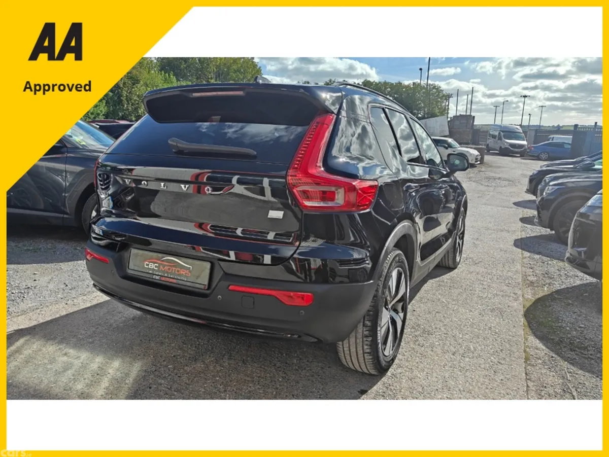 Volvo XC40 SUV, Petrol Plug-in Hybrid, 2022, Black