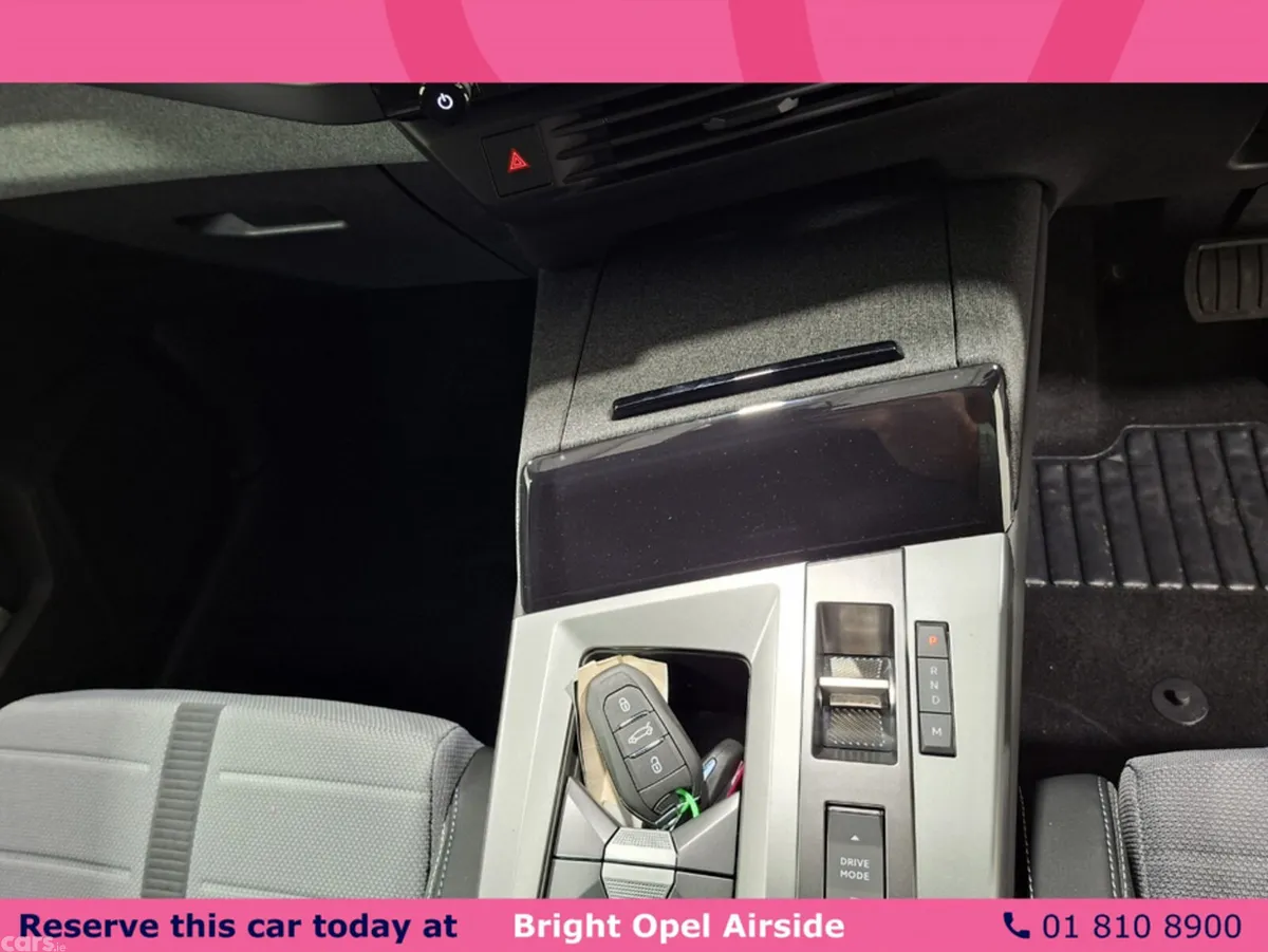Opel Grandland SUV, Petrol Hybrid, 2027, Silver