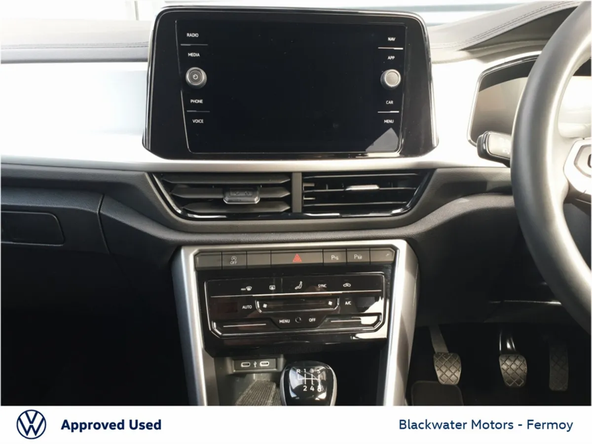 Volkswagen T-Roc SUV, Diesel, 2026, Grey
