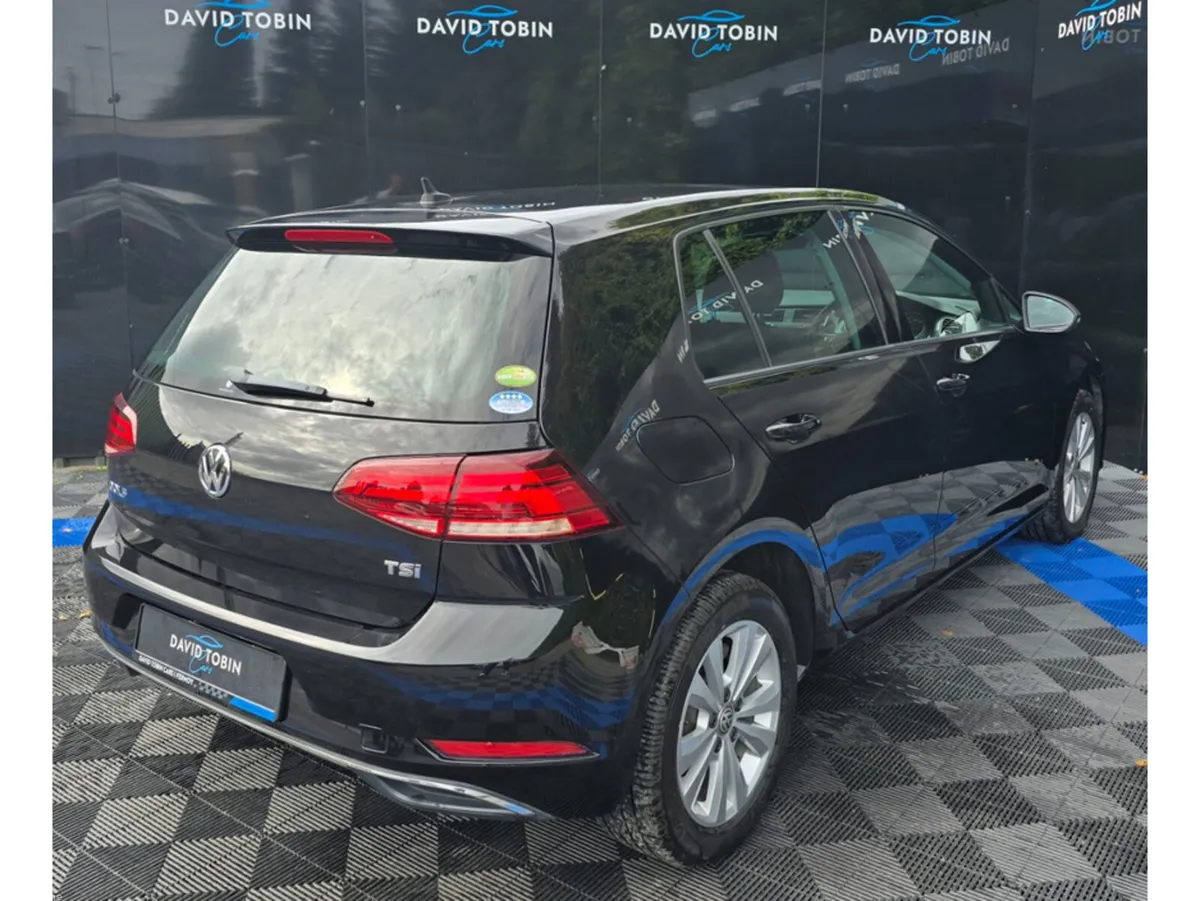 Volkswagen Golf Hatchback, Petrol, 2017, Black
