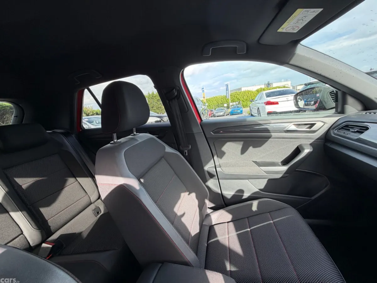 Volkswagen T-Roc SUV, Diesel, 2021, Red