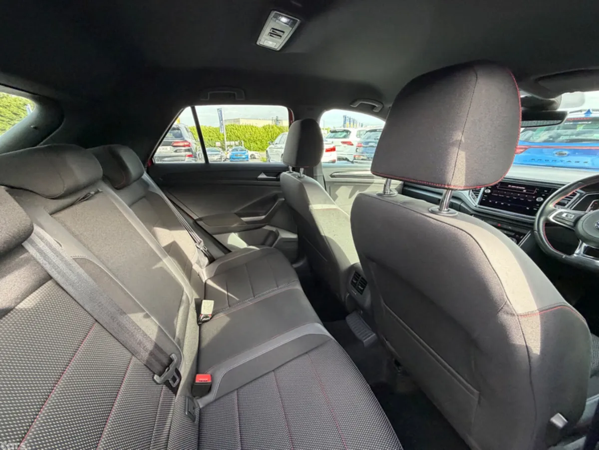 Volkswagen T-Roc SUV, Diesel, 2021, Red