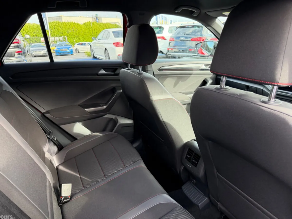 Volkswagen T-Roc SUV, Diesel, 2021, Red
