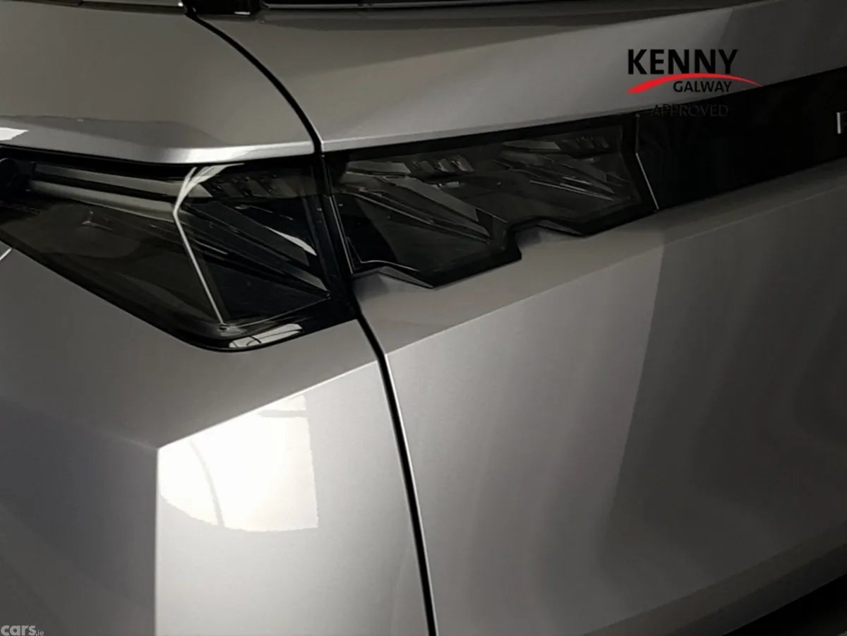 Peugeot 5008 Hatchback, Electric, 2025, Grey