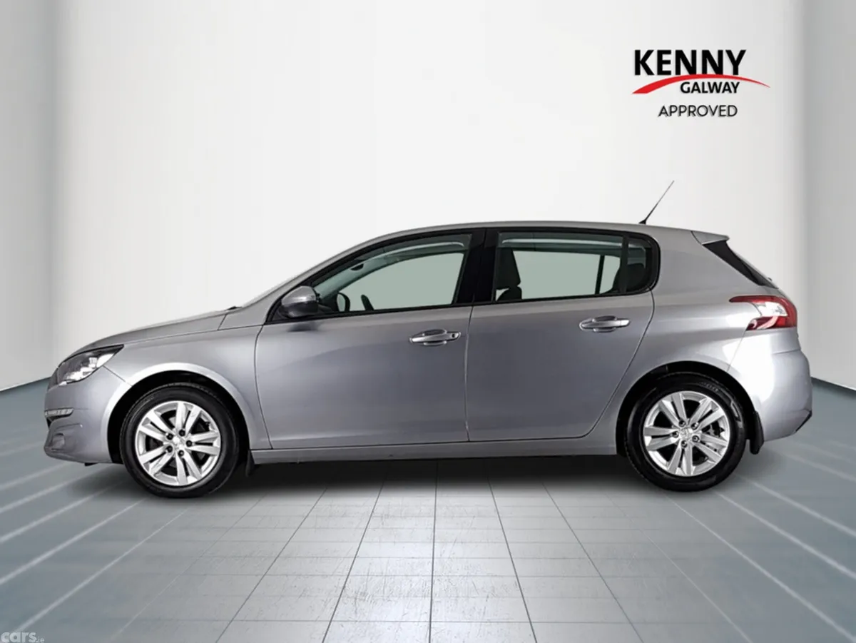 Peugeot 308 Hatchback, Petrol, 2016, Grey