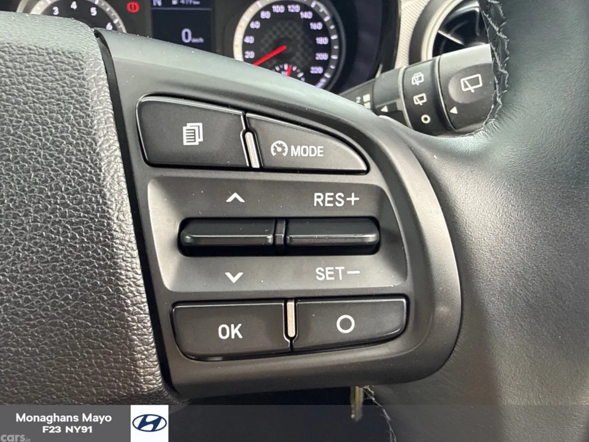 Hyundai i10 Hatchback, Petrol, 2020, Blue