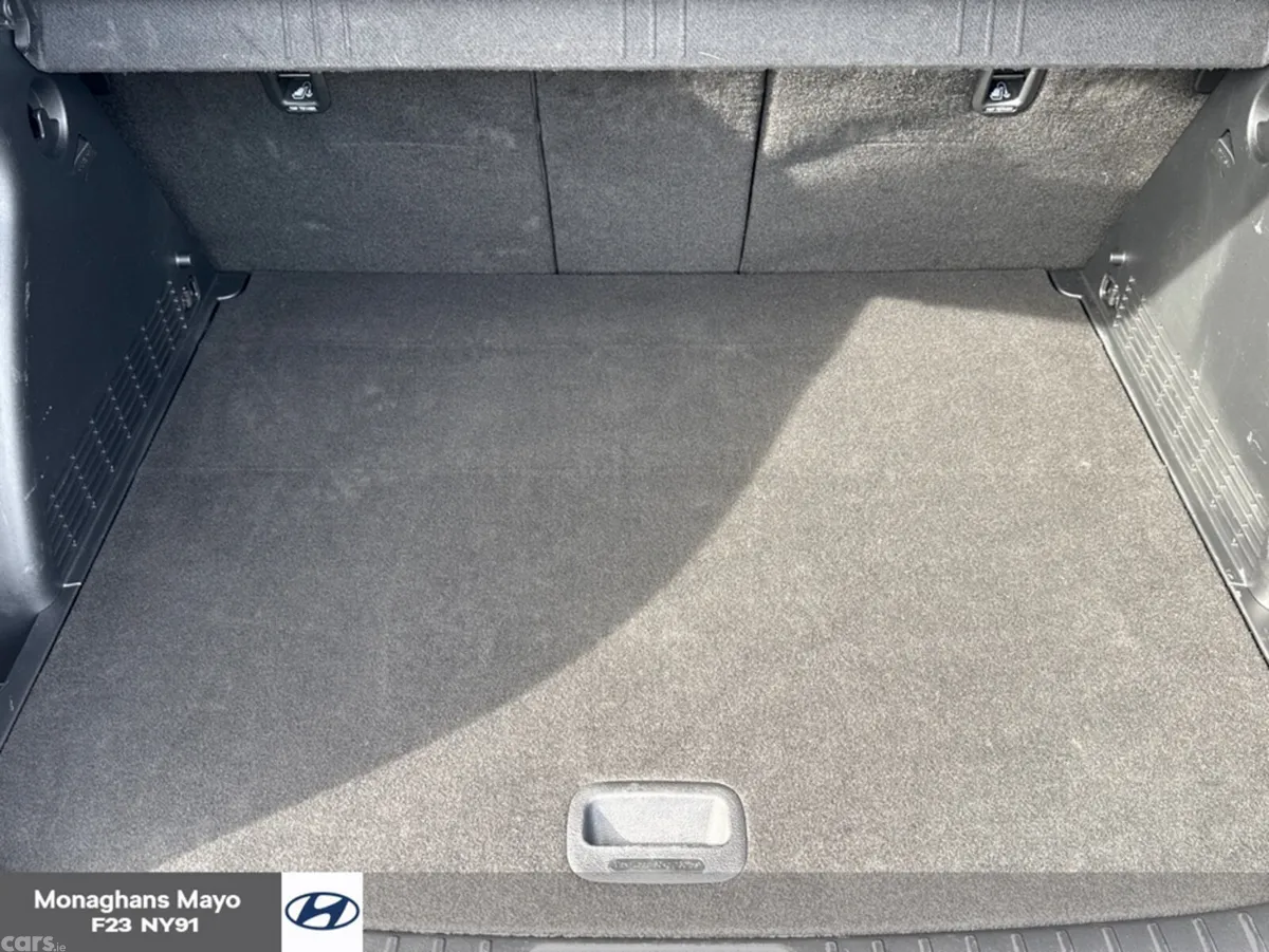 Hyundai KONA MPV, Petrol Hybrid, 2026, Grey