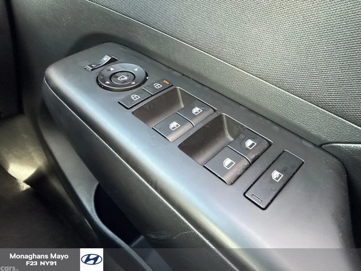 Hyundai KONA MPV, Petrol Hybrid, 2026, Grey