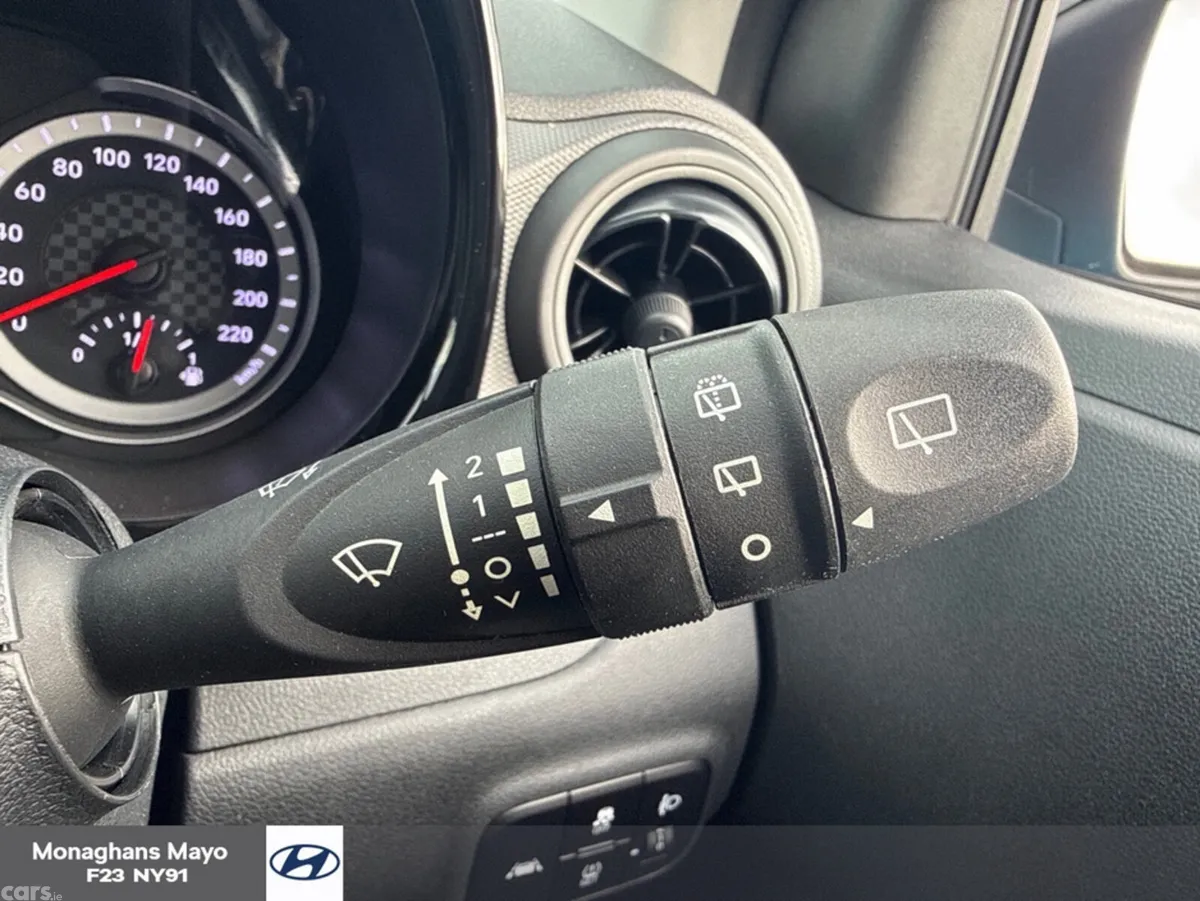 Hyundai i10 Hatchback, Petrol, 2020, Blue