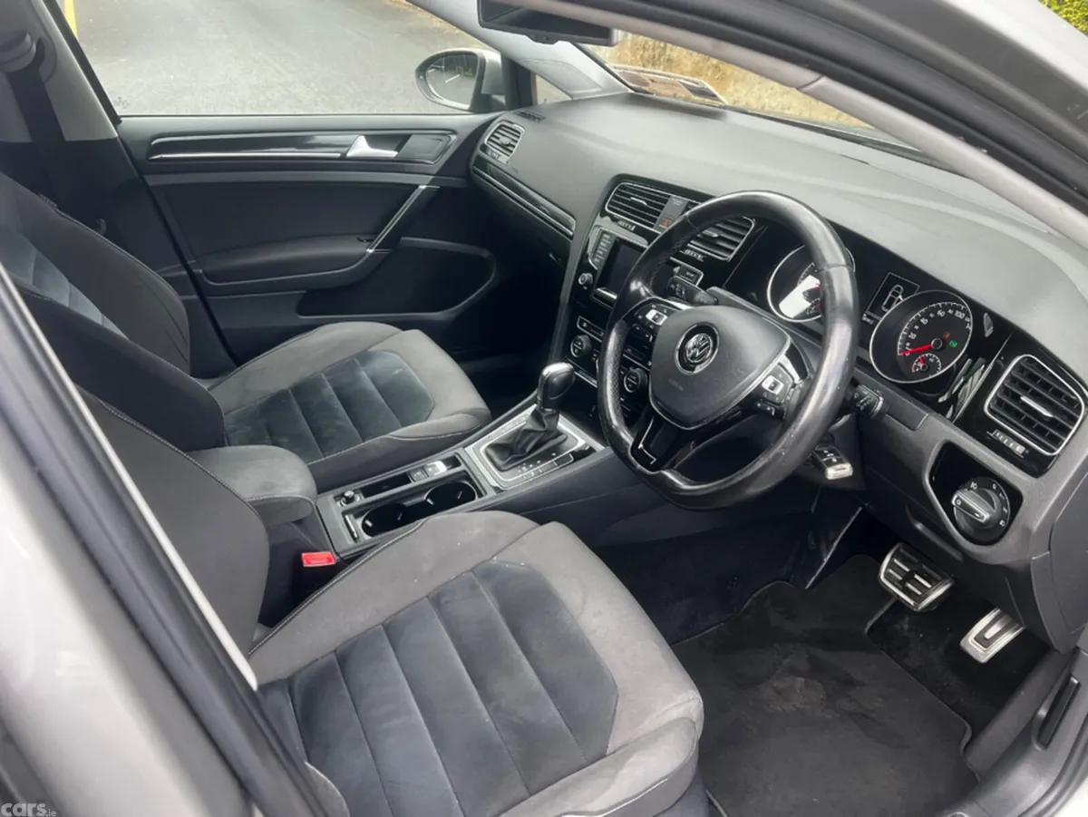 Volkswagen Golf Hatchback, Petrol, 2014, Silver