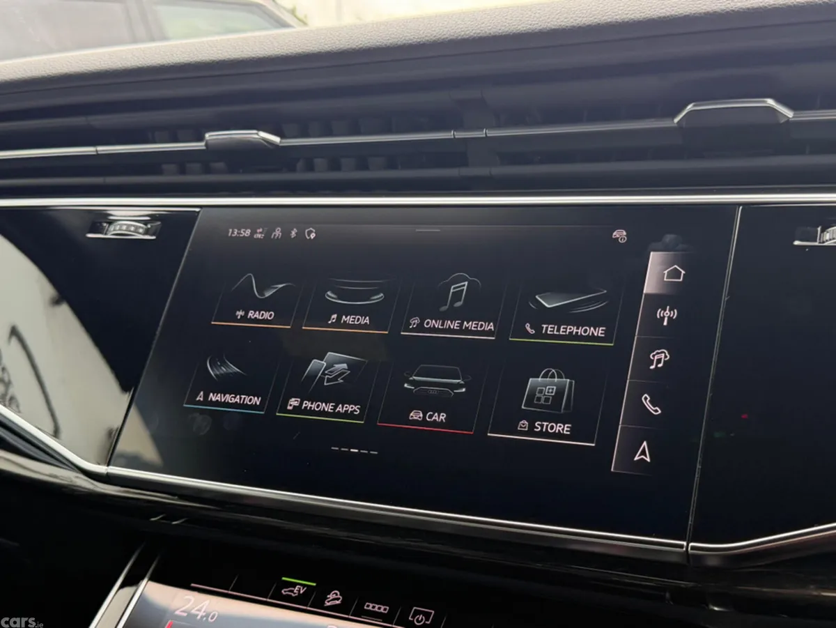 Audi Q7 Estate, Petrol Plug-in Hybrid, 2024, Black