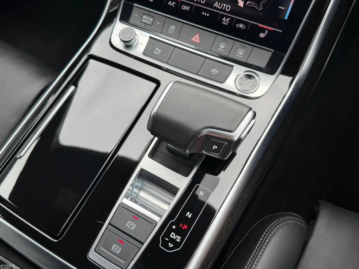 Audi Q7 Estate, Petrol Plug-in Hybrid, 2024, Black