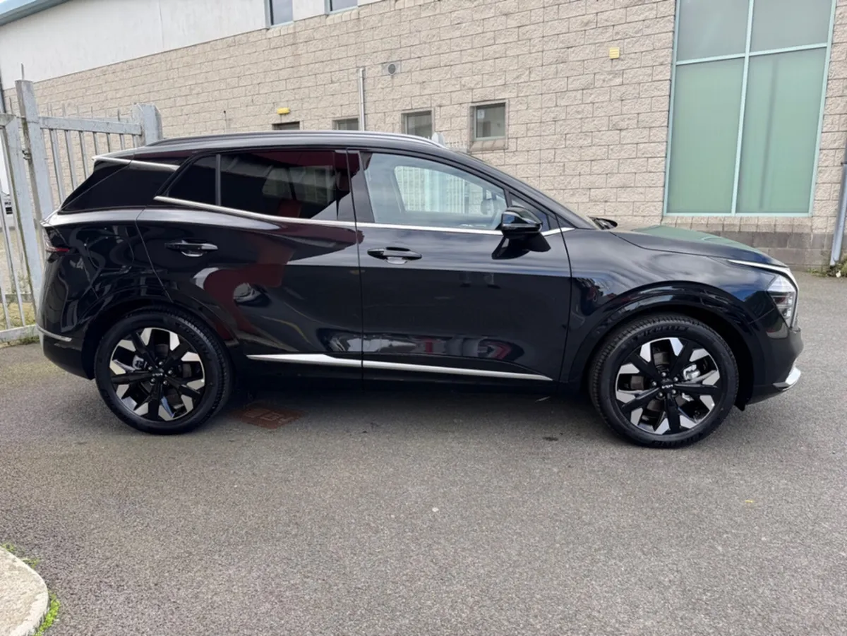 Kia Sportage Hatchback, Petrol Plug-in Hybrid, 2026, Black