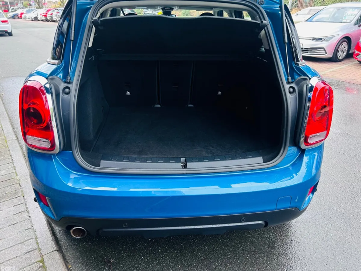Mini Countryman Hatchback, Petrol Plug-in Hybrid, 2018, Blue