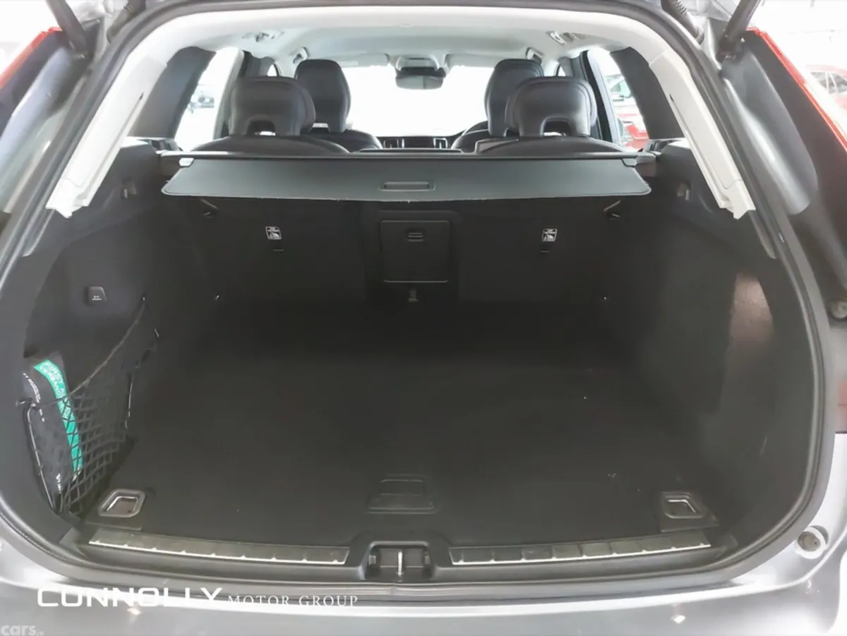 Volvo XC60 SUV, Diesel, 2021, Grey