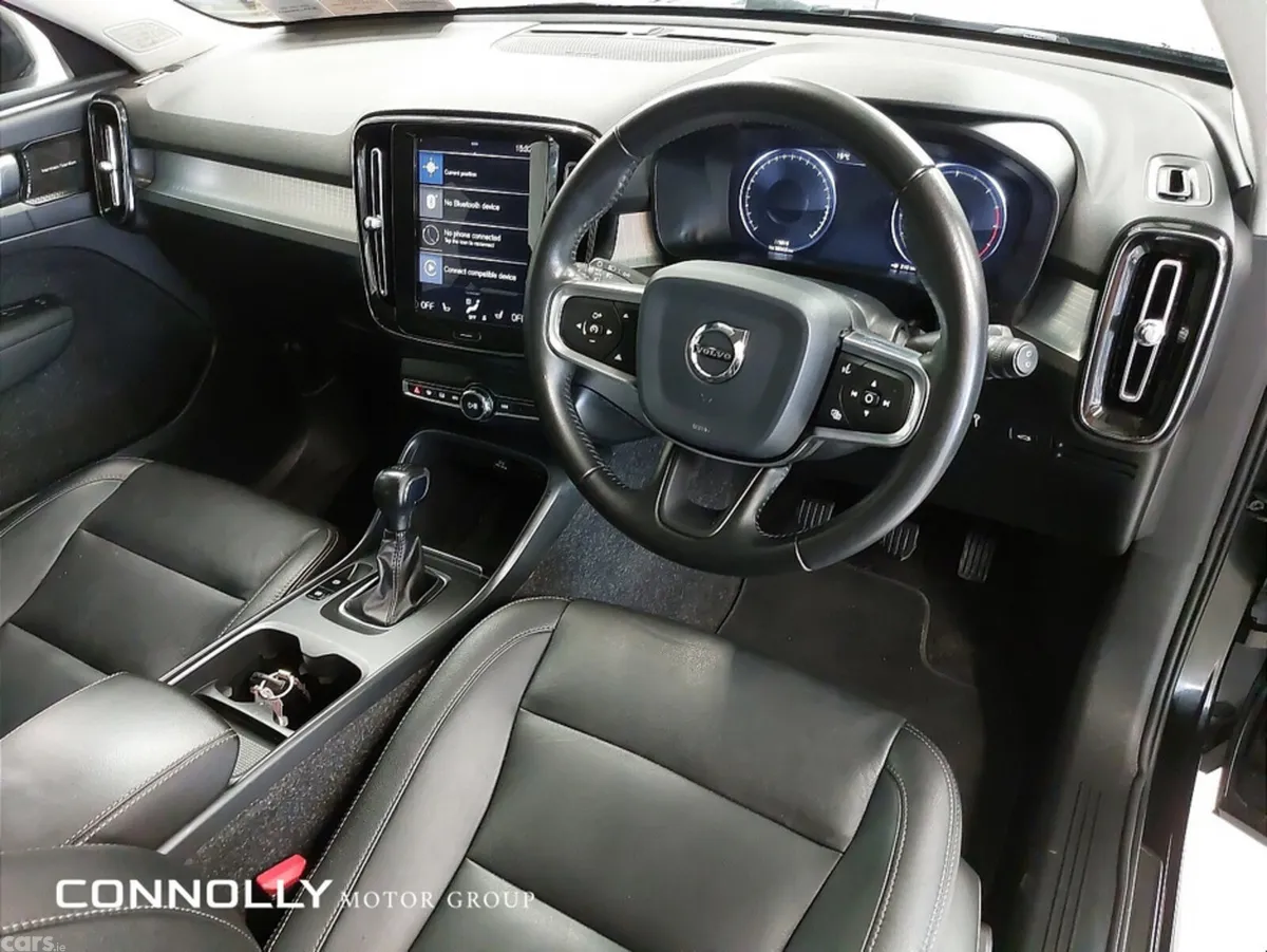 Volvo XC40 SUV, Diesel, 2021, Black